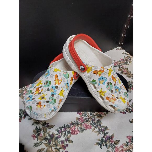 Crocs Pokémon Classic Multi color Size J5 Limited Edition - Picture 7 of 7